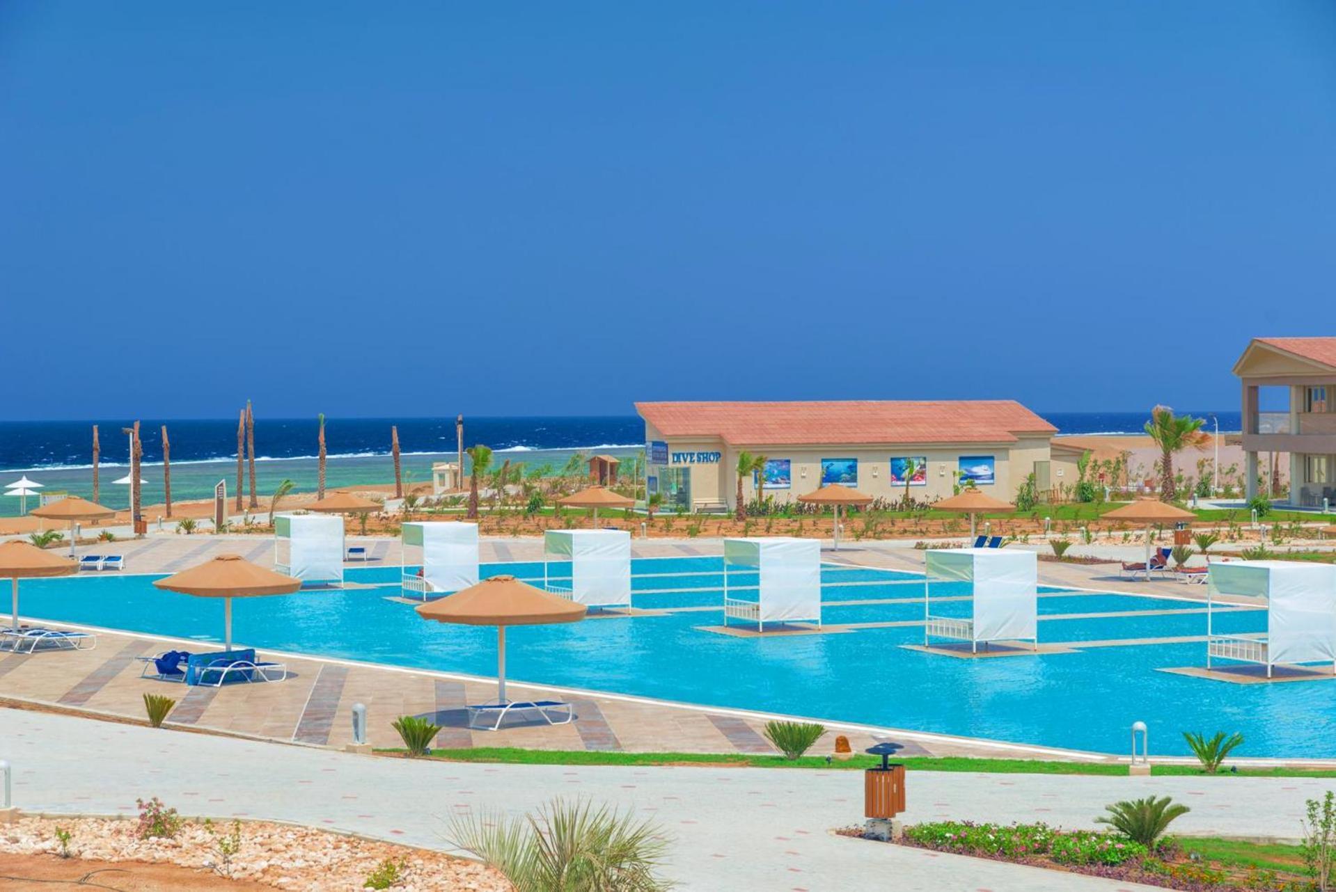 Курортный комплекс Pickalbatros Sea World - Marsa Alam- 