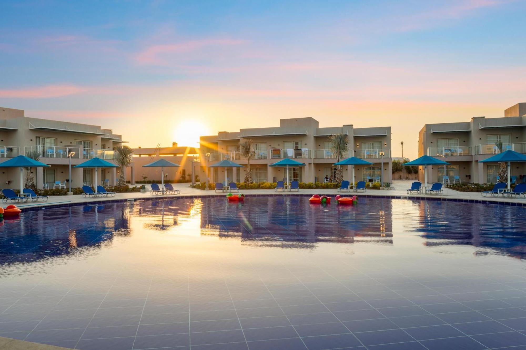 Курортный комплекс Pickalbatros Sea World - Marsa Alam- 