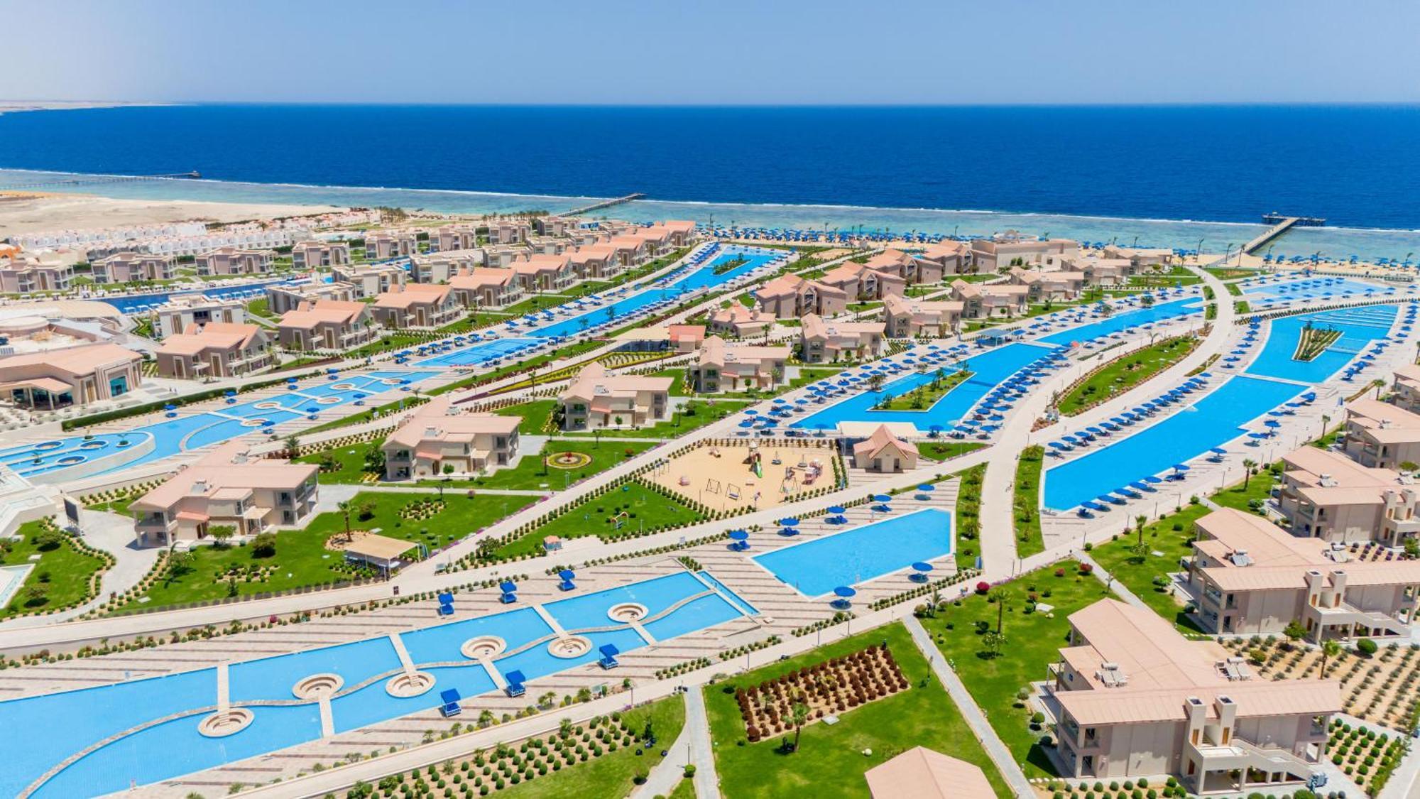 Курортный комплекс Pickalbatros Sea World - Marsa Alam- 